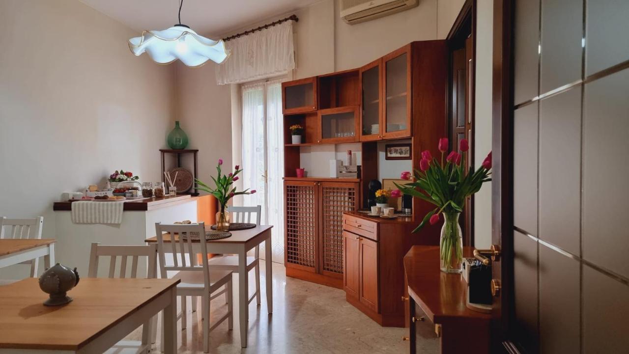 Casa Bianca B&B ออสตูนี ภายนอก รูปภาพ